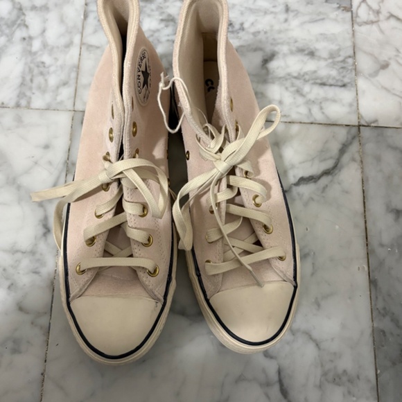 NEW Converse Chuck Taylor All Star Lift Platform high-top sneakers Suede - 9.5 - Picture 2 of 7